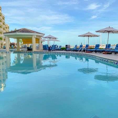 The Villas At Simpson Bay Resort Екстер'єр фото