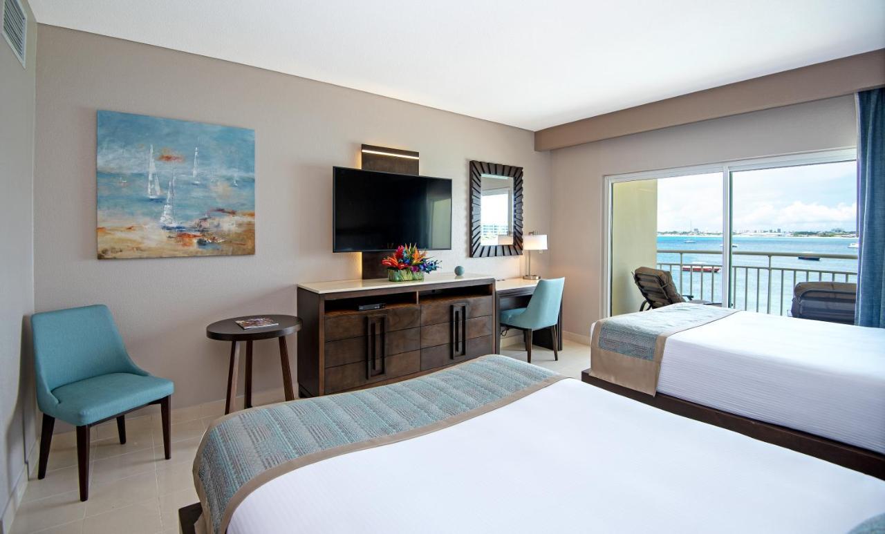 The Villas At Simpson Bay Resort Екстер'єр фото